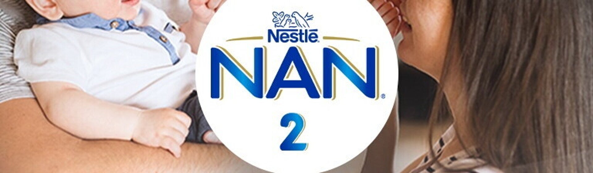 NAN EXPERTPRO HA 2 vanhemmat ja vauva